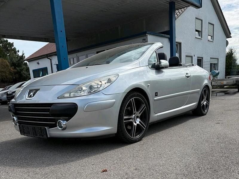 Silber Gebraucht 2006 Peugeot 307 CC Cabrio | 2.550 € (Fairer Preis) - Bild 1/4