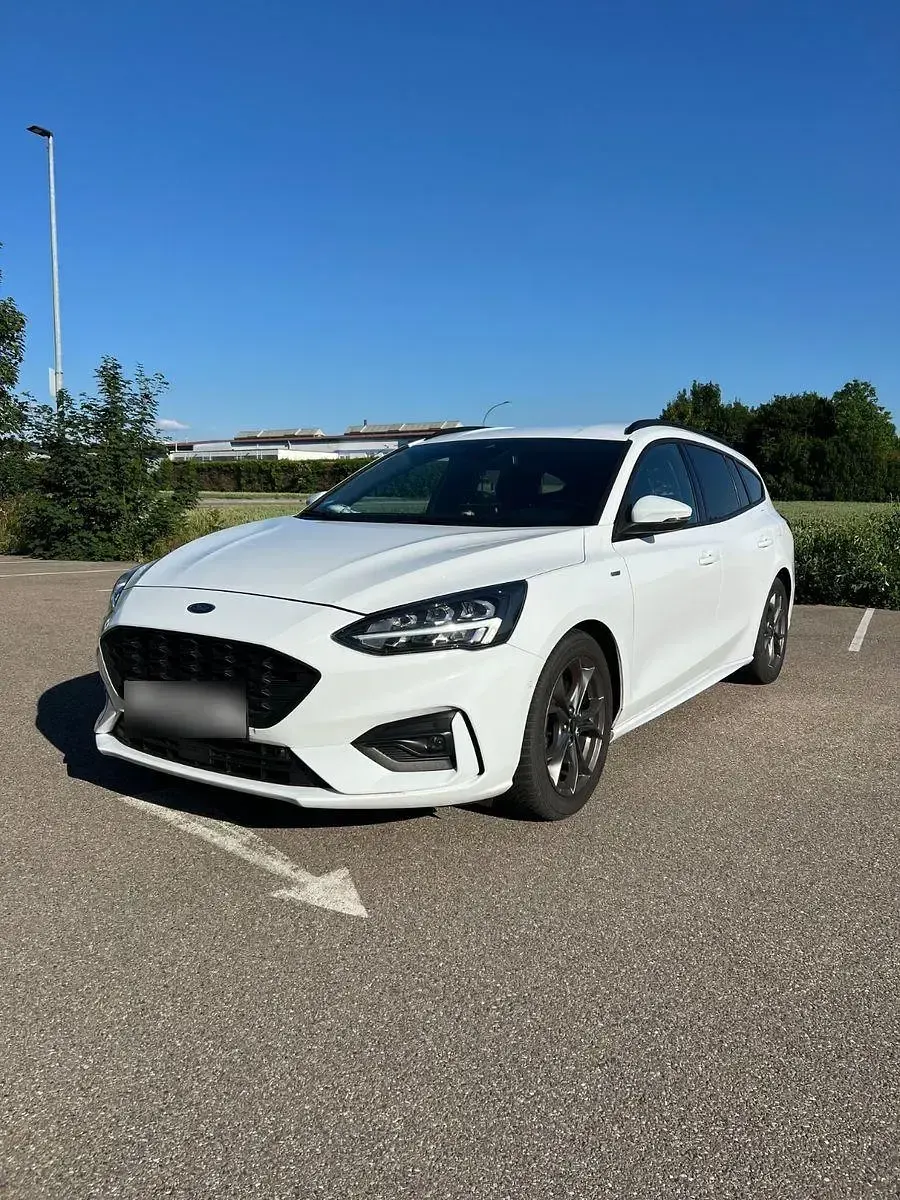 Gebraucht Ford Focus ST-Line 150 PS (110 kW) 2019 Weiß Kombi