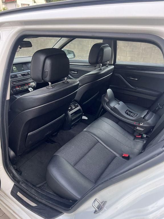 Gebraucht BMW 525 218 PS (160 kW) 2012 Weiß Kombi