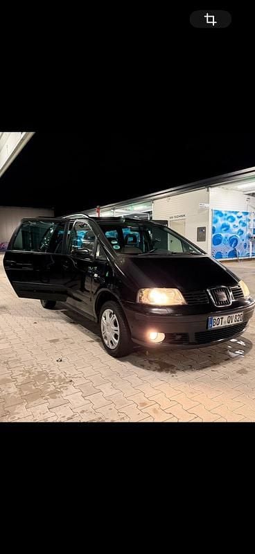 Schwarz Gebraucht 2007 Seat Alhambra Van / Kleinbus | 1.300 € (Superpreis) - Bild 1/4