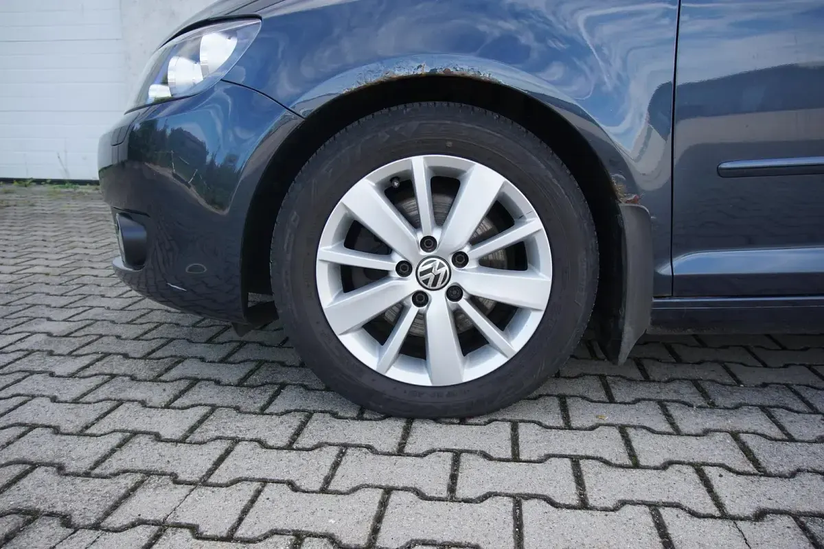 Gebraucht VW Golf Plus Cross 122 PS (89 kW) 2012 Bluegraphit perleffekt Van / Kleinbus