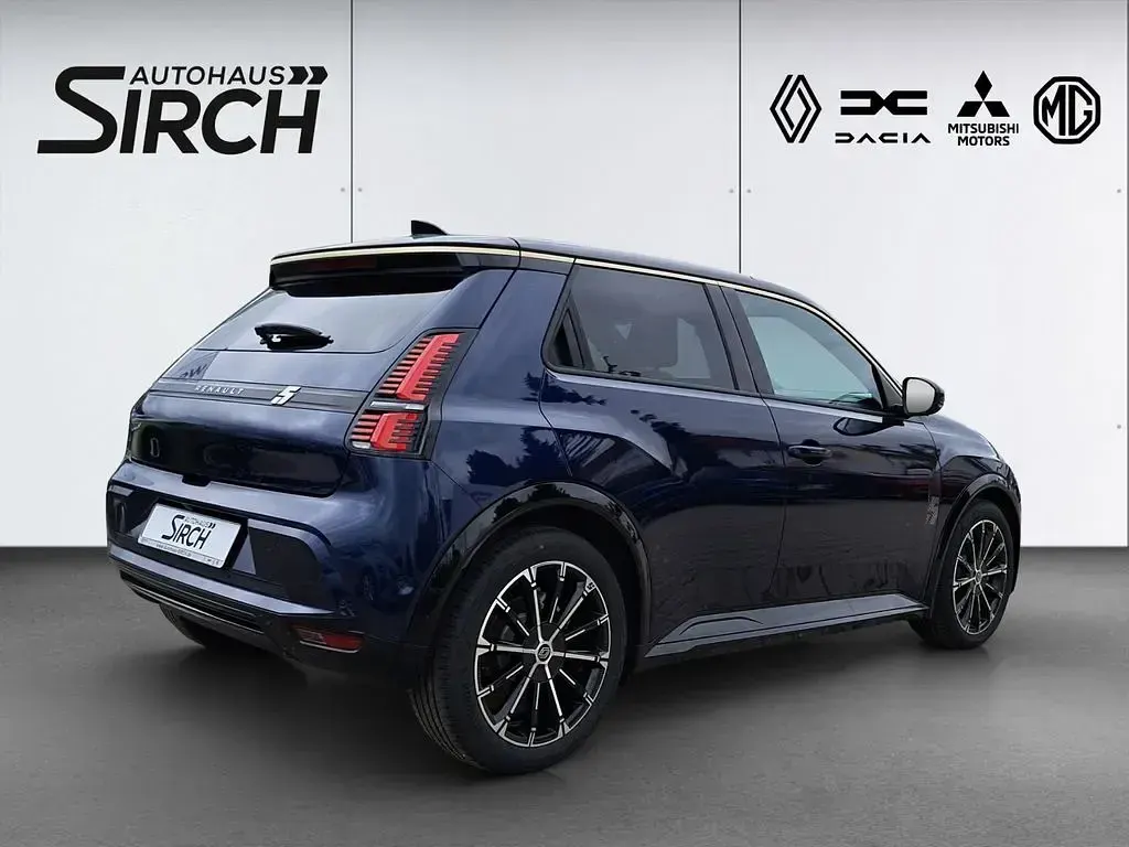 Brugt Renault 5 E-Tech Iconic 110 kW (150 HK) 2024 Blå Sedan