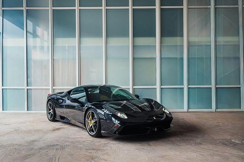 Gebraucht Ferrari 458 605 PS (444 kW) 2015 Schwarz