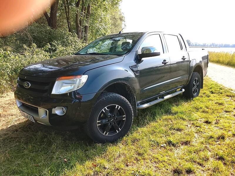 Schwarz Gebraucht 2013 Ford Ranger Abholung | 13.000 € - Bild 1/3