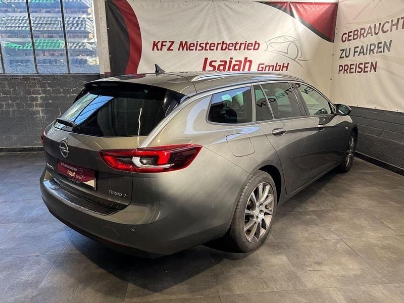 Gebraucht Opel Insignia Dynamic 170 PS (125 kW) 2018 Grau Kombi