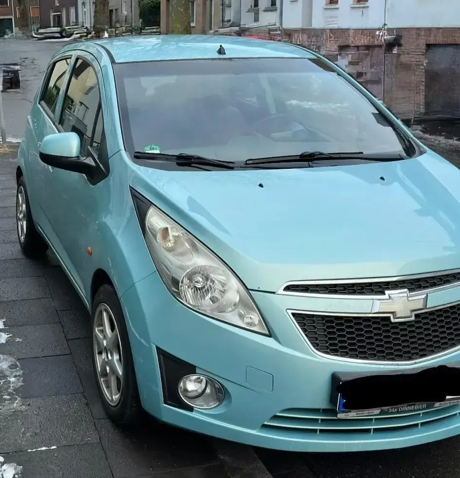 Gebraucht Chevrolet Spark 68 PS (50 kW) 2010 Grün Kleinwagen