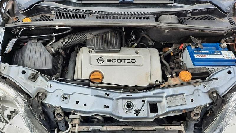 Gebraucht Opel Meriva Edition 101 PS (74 kW) 2005 Silber Van / Kleinbus