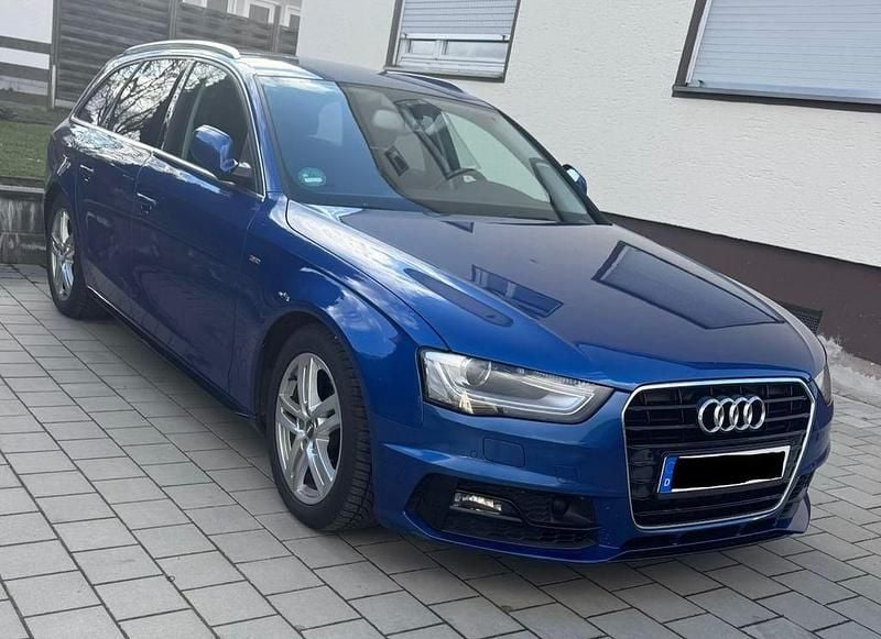 Gebraucht Audi A4 S-Line 150 PS (110 kW) 2015 Blau Kombi