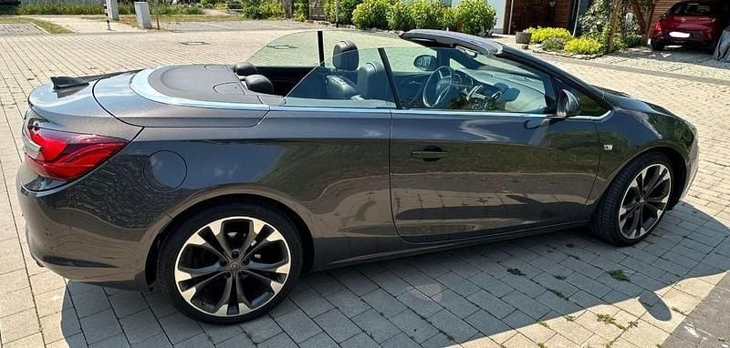 Gebraucht Opel Cascada Innovation 200 PS (147 kW) 2016 Grau Cabrio
