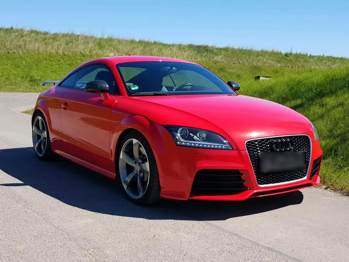 Używany Audi TT RS 340 KM (250 kW) 2010 Czerwony Coupe