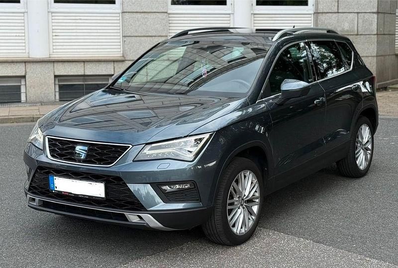 Grau Gebraucht 2020 Seat Ateca XCELLENCE SUV | 20.800 € (Fairer Preis) - Bild 1/4
