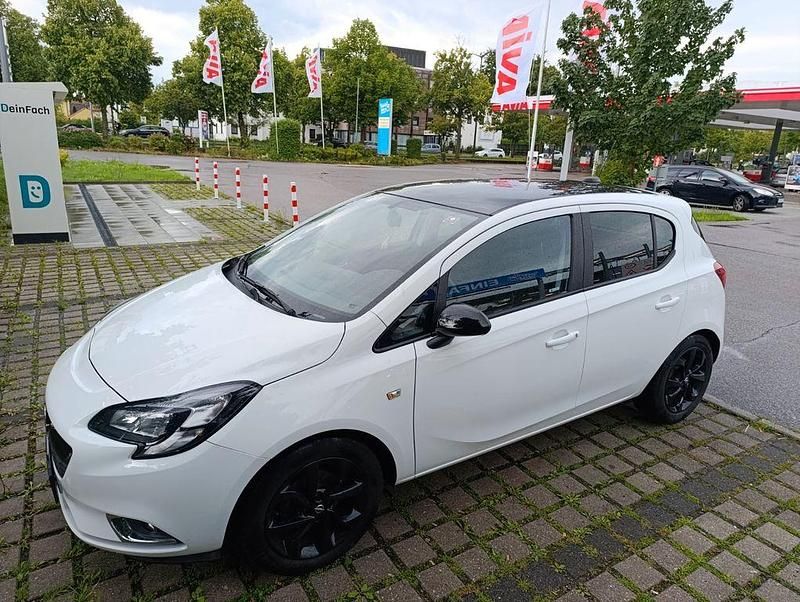 Weiß Gebraucht 2017 Opel Corsa Color Edition Limousine | 8.700 € (Fairer Preis) - Bild 1/4
