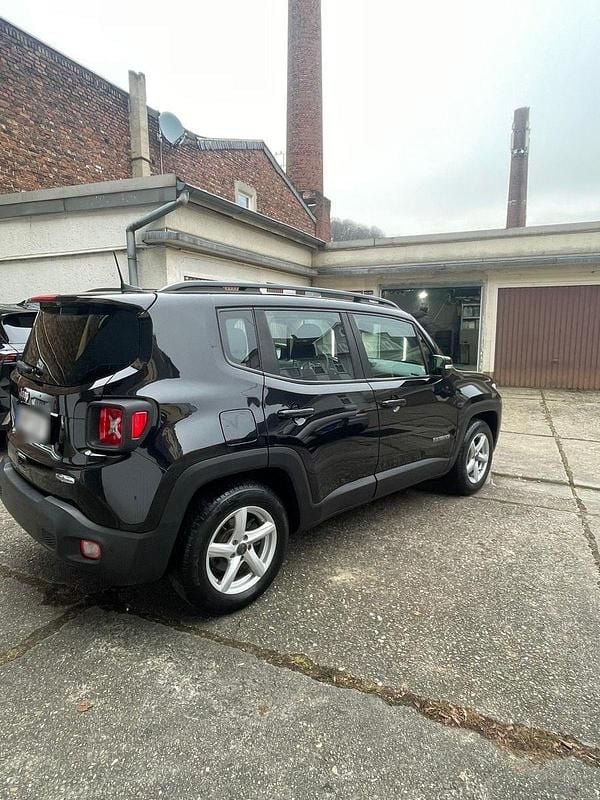 Gebraucht Jeep Renegade Limited 150 PS (110 kW) 2019 Schwarz SUV