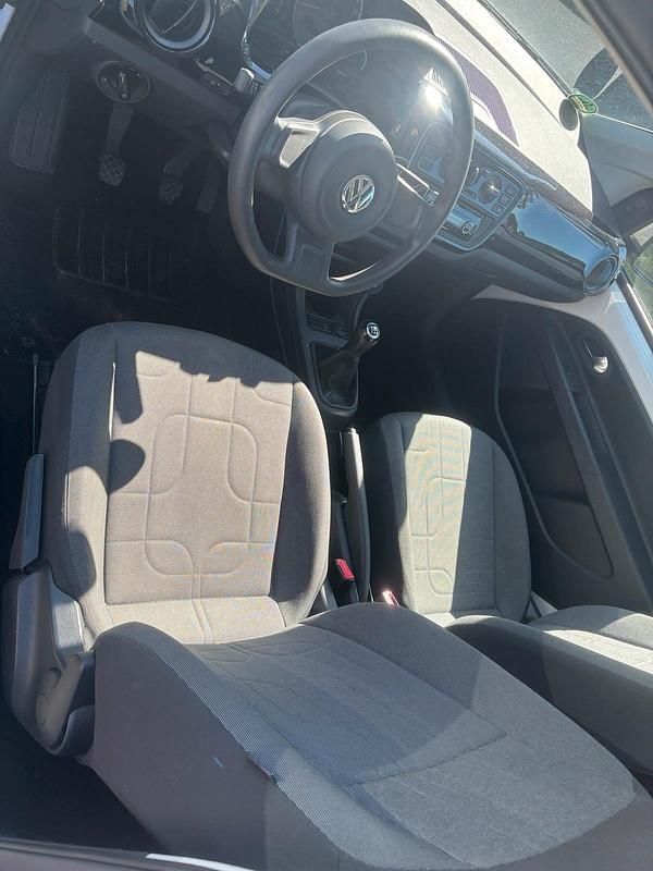 Usata VW up! 60 CV (44 kW) 2015 Bianco Utilitaria