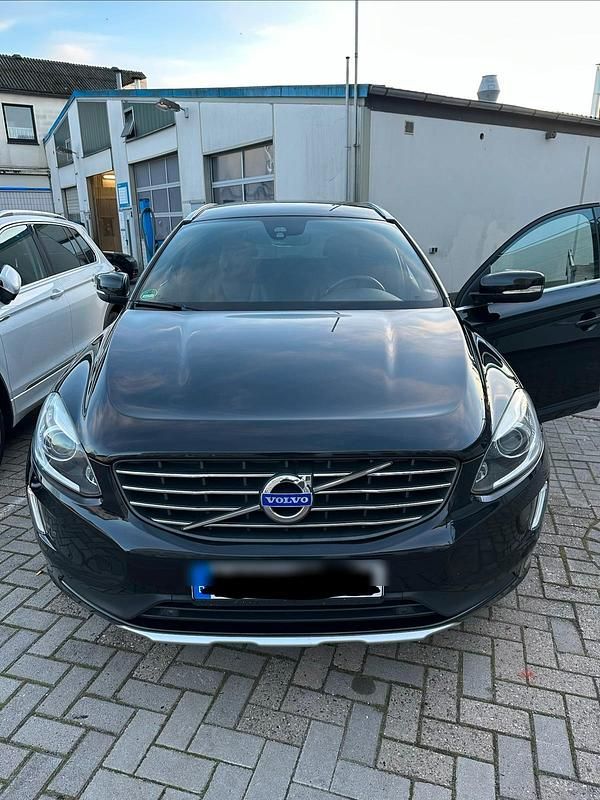 Schwarz Gebraucht 2015 Volvo XC60 Ocean Race SUV | 16.250 € (Fairer Preis) - Bild 1/4