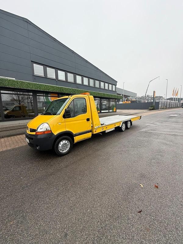 Gelb Gebraucht 2010 Renault Master | 18.000 € - Bild 1/4
