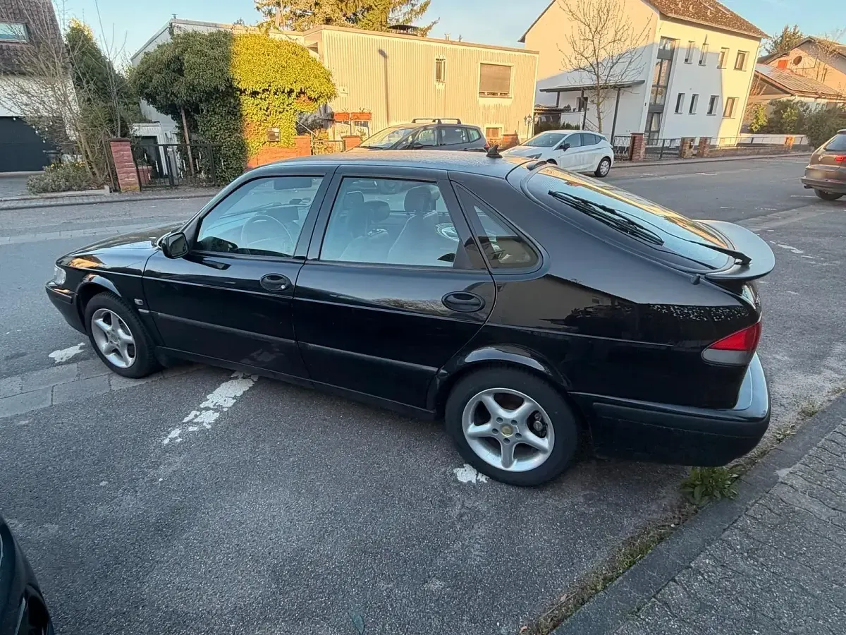Occasion Saab 9-3 150 ch (110 kW) 2000 Noir Berline