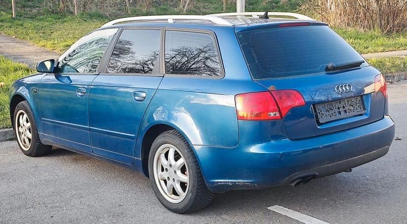 Gebraucht Audi A4 140 PS (102 kW) 2005 Blau Kombi