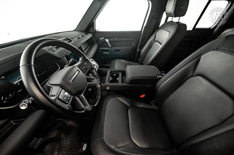Gebraucht Land Rover Defender Dynamic 300 PS (220 kW) 2023 Schwarz SUV