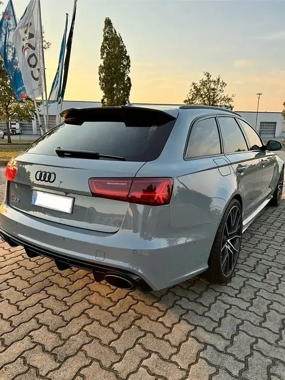 Gebraucht Audi RS6 Performance 605 PS (444 kW) 2018 Grau Kombi