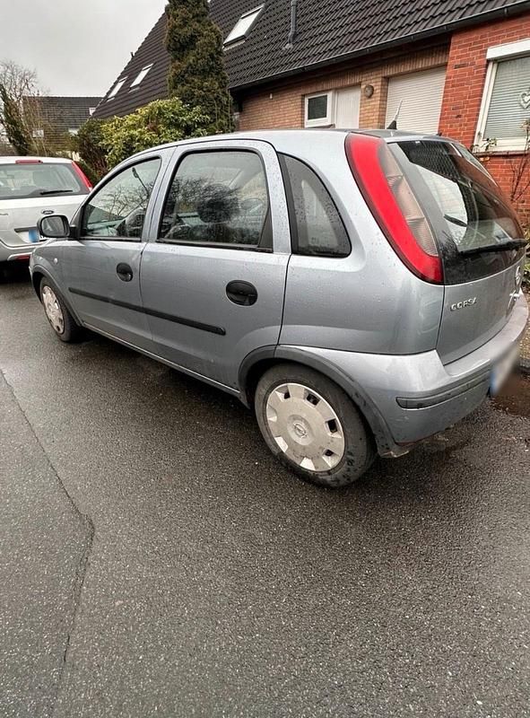 Gebraucht Opel Corsa 75 PS (55 kW) 2004 Silber Kleinwagen