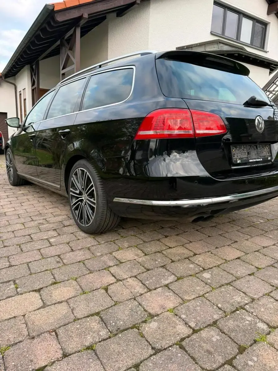 Gebraucht VW Passat 160 PS (117 kW) 2012 Schwarz Kombi