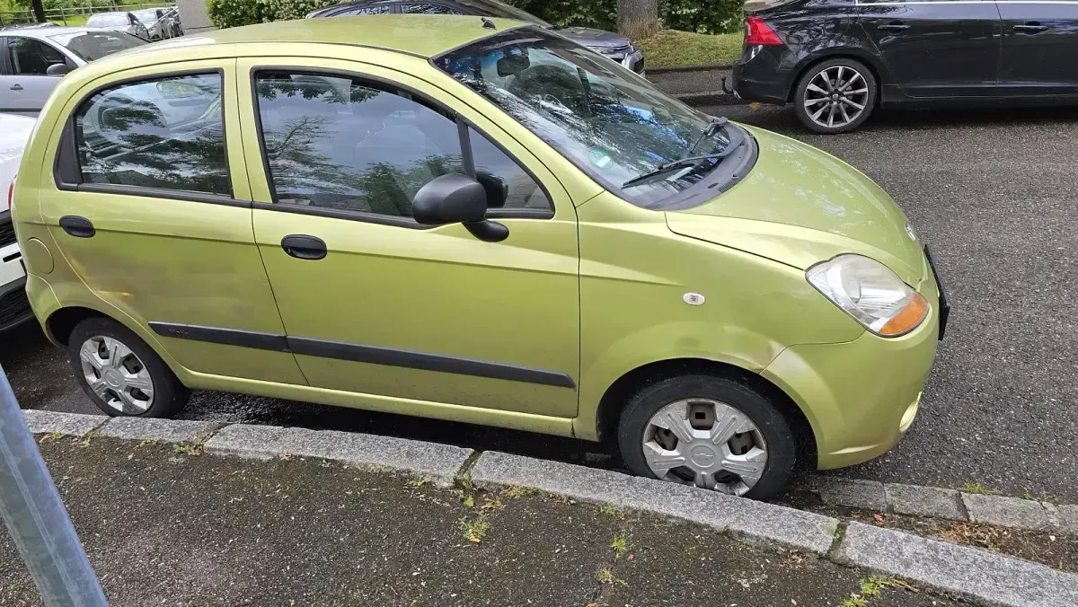 Gebraucht Chevrolet Matiz 52 PS (38 kW) 2009 Grün Kleinwagen