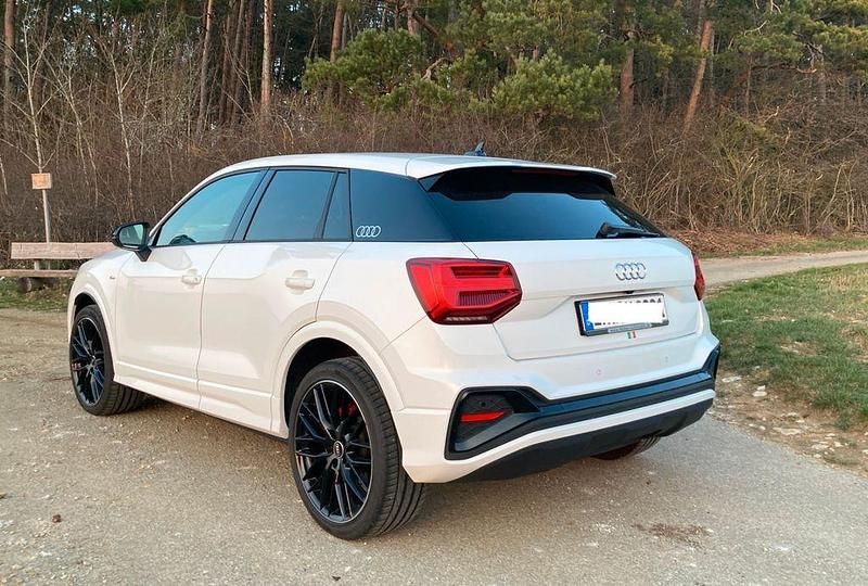 Gebraucht Audi Q2 S-Line 150 PS (110 kW) 2021 Weiß SUV