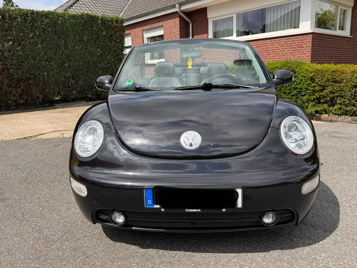 Gebraucht VW New Beetle 116 PS (85 kW) 2003 Schwarz Kleinwagen