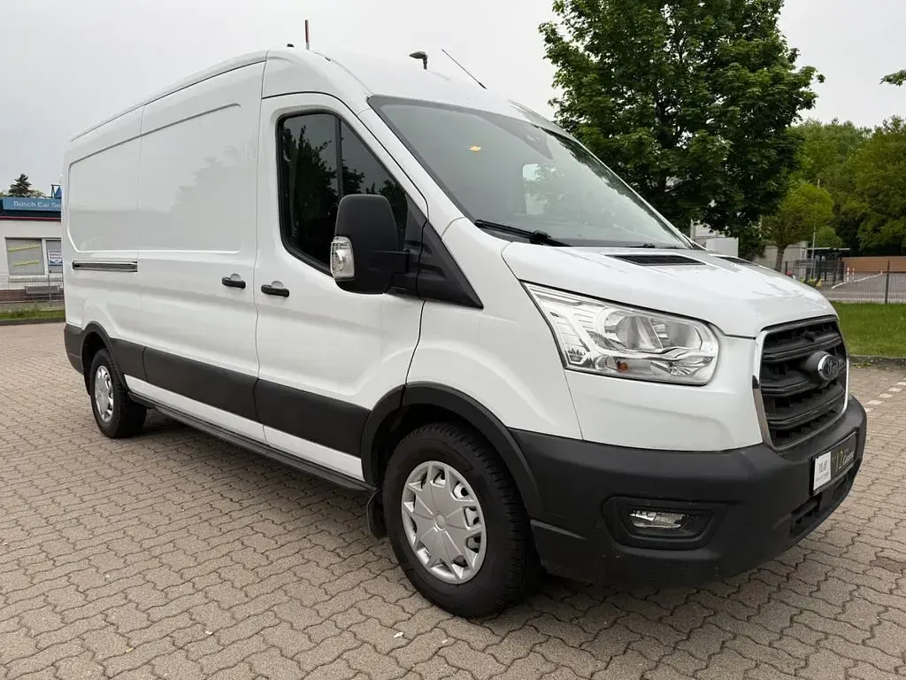 Gebraucht Ford Transit 170 PS (125 kW) 2021 Weiß Van / Kleinbus