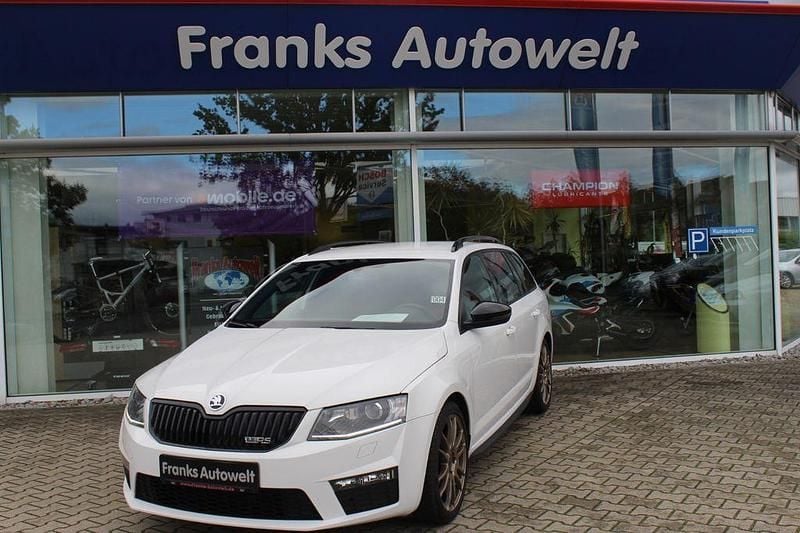 Weiß Gebraucht 2016 Skoda Octavia RS Kombi | 13.990 € (Superpreis) - Bild 1/4