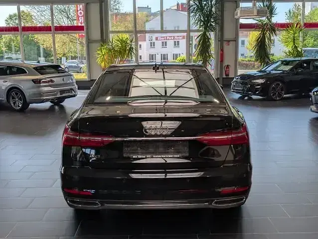 Gebraucht Audi A6 Sport 265 PS (194 kW) 2022 Schwarz Limousine