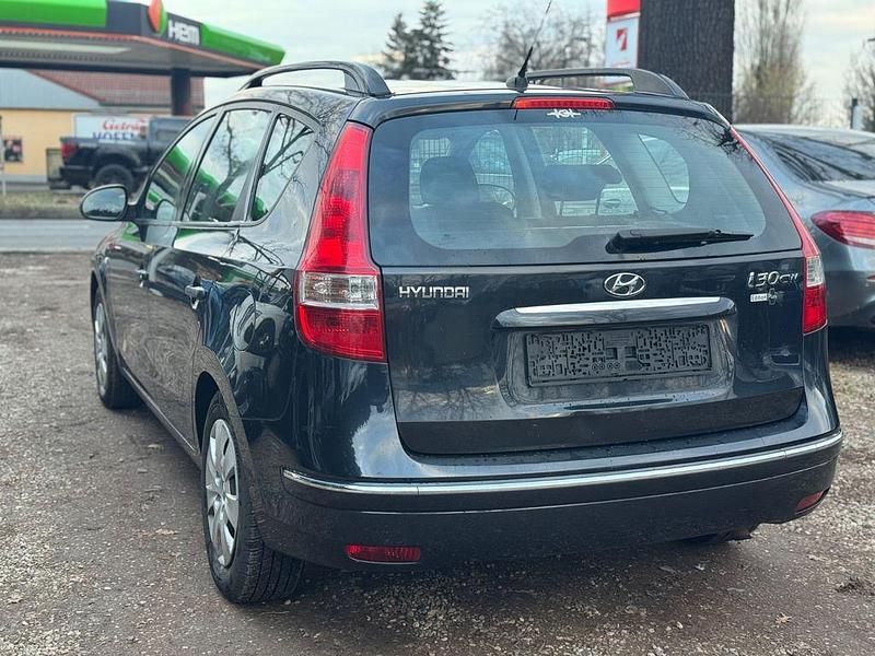 Gebraucht Hyundai i30 Classic 109 PS (80 kW) 2009 Schwarz Kombi