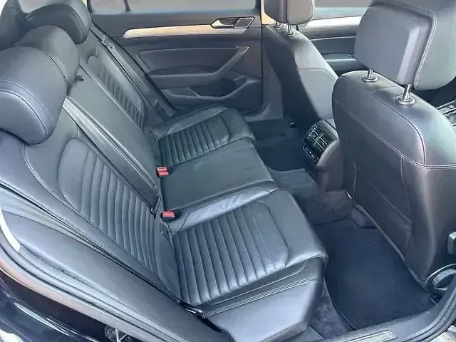 Gebraucht VW Passat Highline 280 PS (205 kW) 2016 Other Kombi