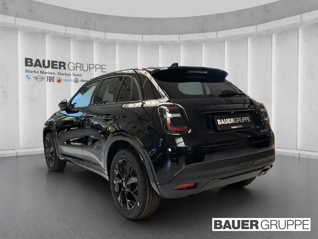 Gebraucht Fiat 600 Sport 145 PS (106 kW) 2026 Schwarz SUV