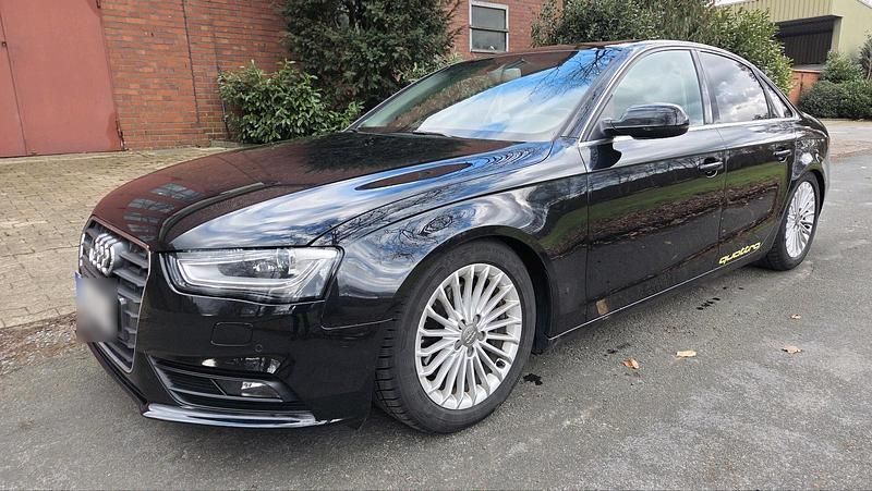 Gebraucht Audi A4 211 PS (155 kW) 2012 Schwarz Limousine
