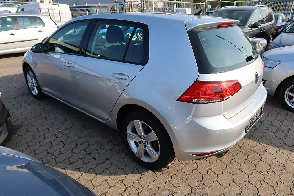 Gebraucht VW Golf VII Comfortline 150 PS (110 kW) 2014 Silber Limousine