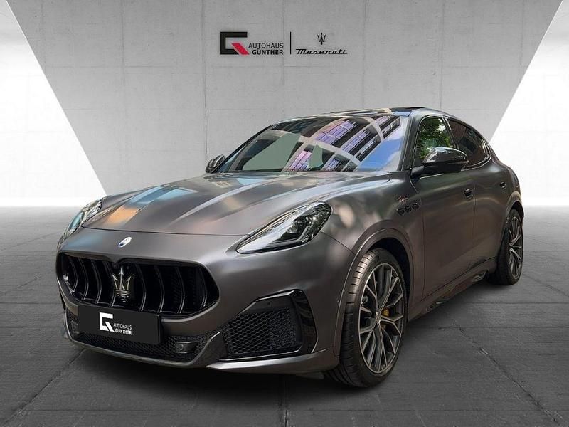 Grau Neu 2025 Maserati Grecale SUV | 132.851 € (Fairer Preis) - Bild 1/4