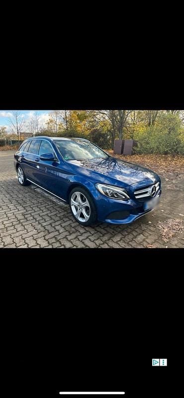 Gebraucht Mercedes C350e 211 PS (155 kW) 2015 Blau Kombi