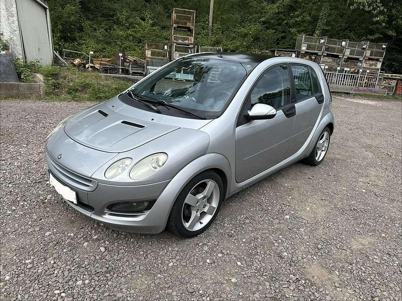 Gebraucht Smart ForFour Passion 95 PS (69 kW) 2006 Silber Kleinwagen