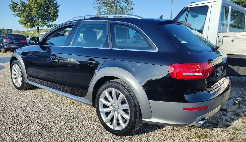Gebraucht Audi A4 Allroad Comfort 211 PS (155 kW) 2010 Schwarz Kombi