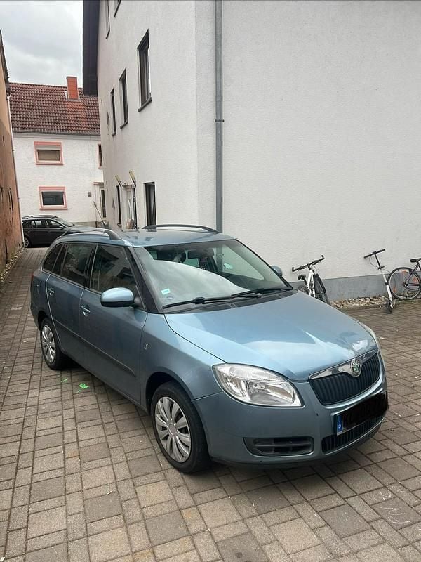 Gebraucht Skoda Fabia 73 PS (53 kW) 2008 Kombi