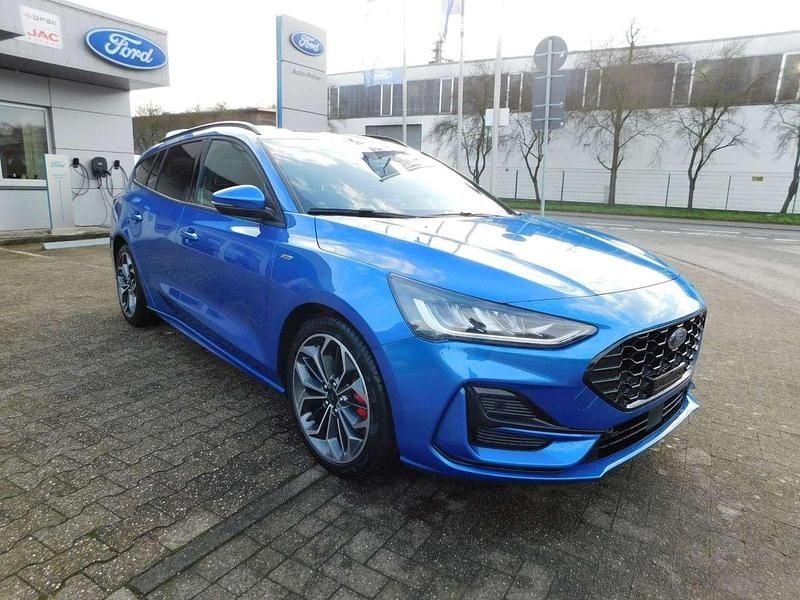 Blau Neu 2025 Ford Focus ST-Line X Kombi | 26.980 € (Superpreis) - Bild 1/4