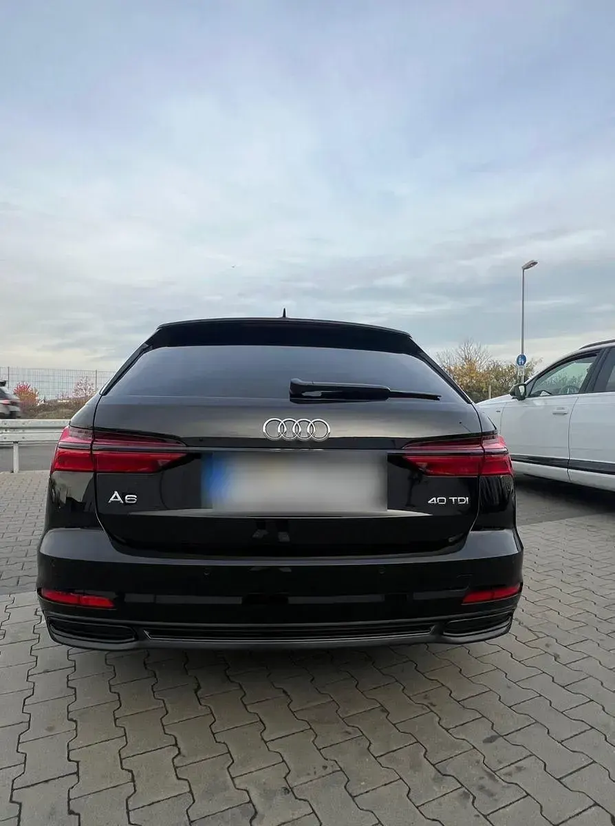 Gebraucht Audi A6 Sport 204 PS (150 kW) 2020 Schwarz Kombi