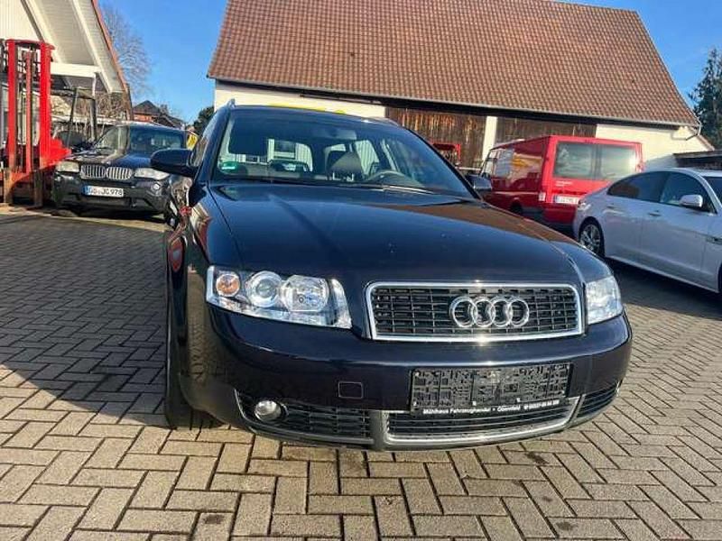 Gebraucht Audi A4 150 PS (110 kW) 2002 Blau Kombi