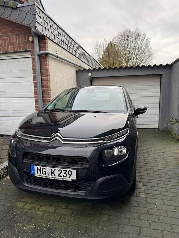 Gebraucht Citroën C3 Feel 82 PS (60 kW) 2019 Schwarz Kleinwagen