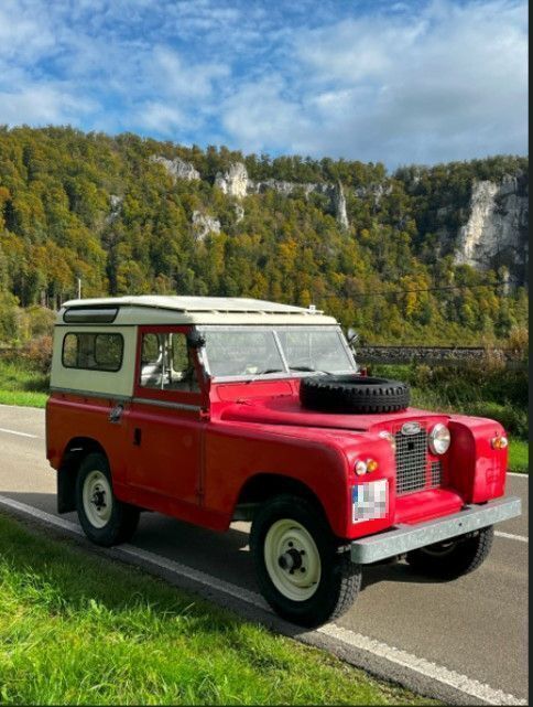 Rot Gebraucht 1967 Land Rover 88 Kombi | 28.000 € - Bild 1/4