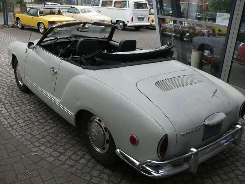 Grau Gebraucht 1969 VW Karmann Ghia Karmann Coupé | 29.000 € - Bild 1/4