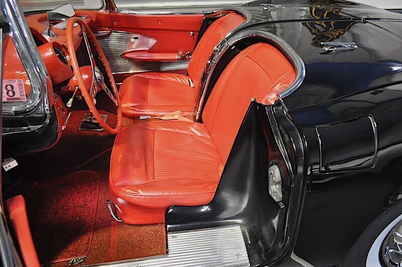 Second-hand Corvette C1 230 CP (169 kW) 1960 Negru Cabrio
