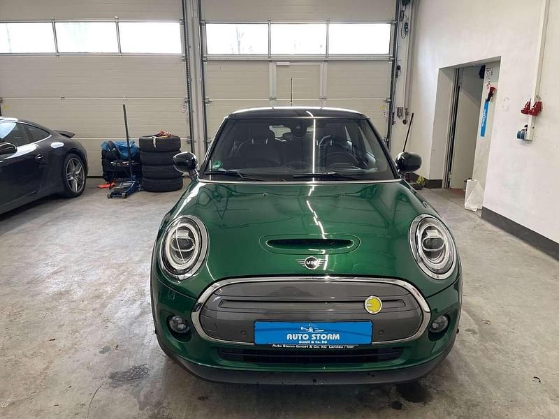 Gebraucht Mini Cooper SE 135 kW (184 PS) 2021 Grün Kleinwagen